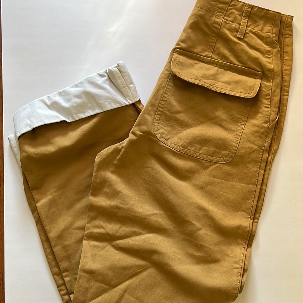 Woman Tan Cargo Pants
